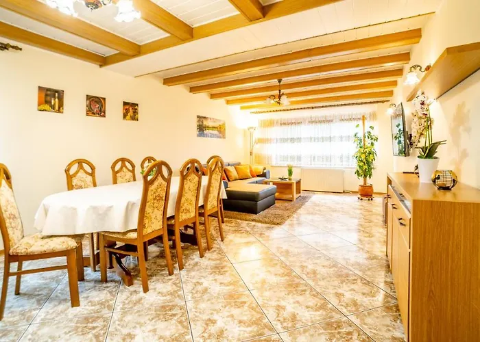 Dom Do Wynajecia Lena *